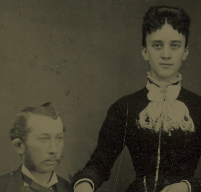 PORTRAIT MAN + WIFE, 1/6 PLATE TINTYPE