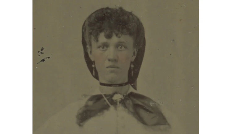 LADY W/ BOW, EARRINGS, CHAIR, 1/6 PLATE TINTYPE