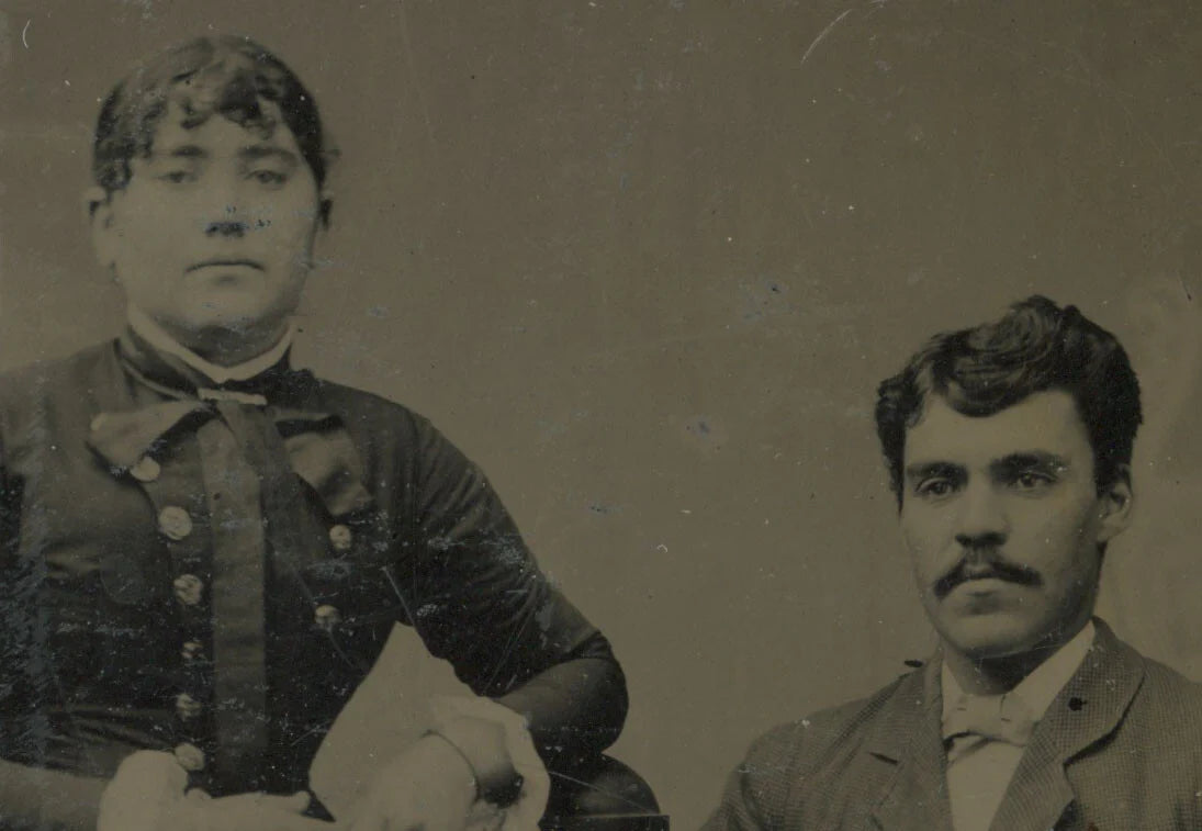 MAN + WIFE 1/4 PLATE TINTYPE
