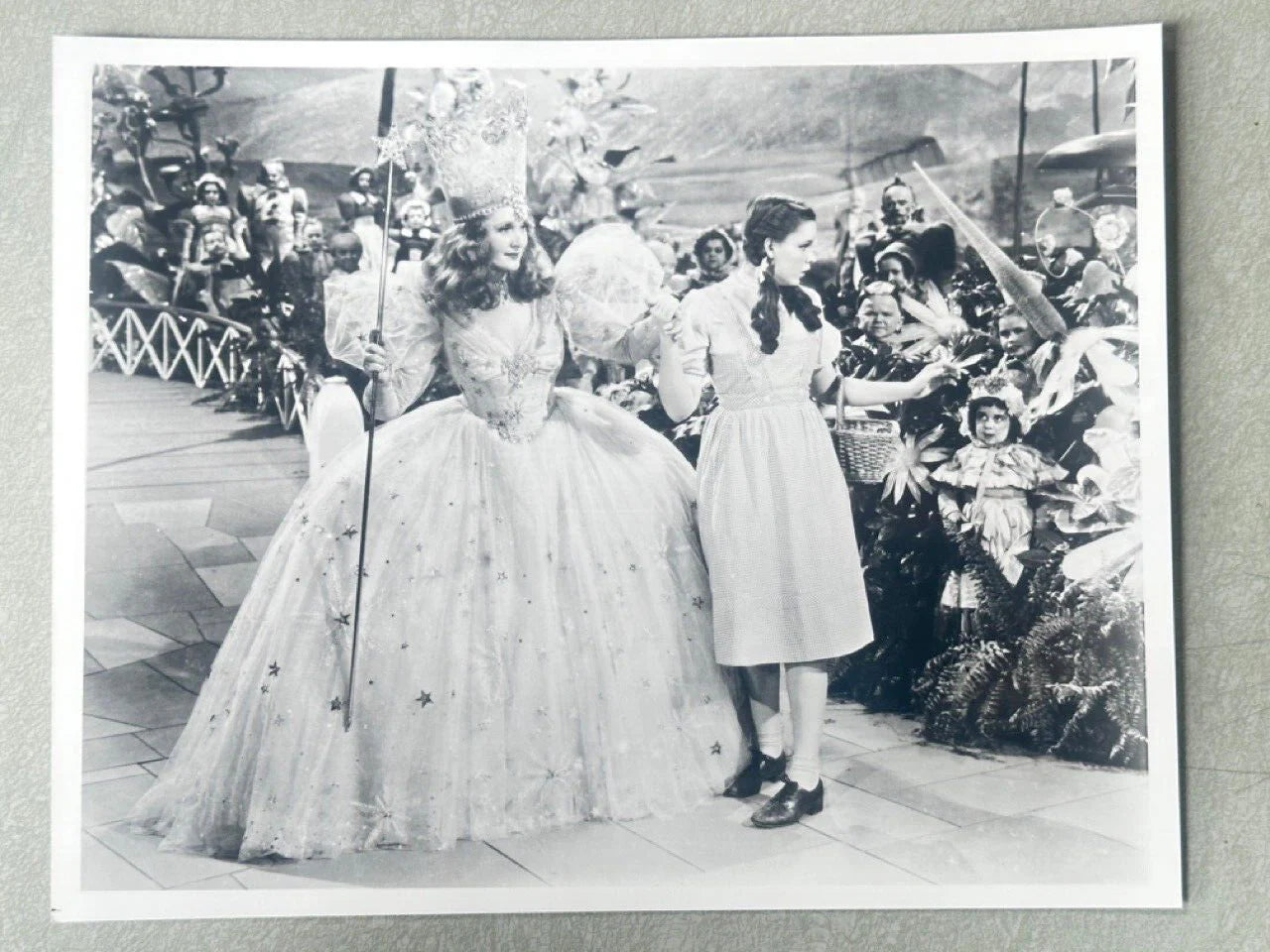 Vintage Wizard of Oz Original Press Release Photos Set of 5 - 8x10, authentic