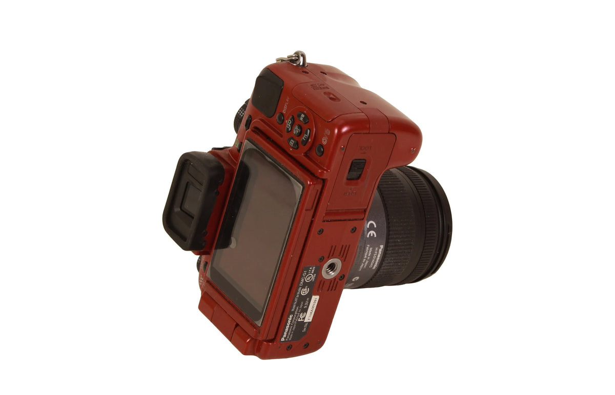 Panasonic Lumix DMC-G1 12.1MP Digital Mirror-Less Camera Red With 14-45mm F/3.5-