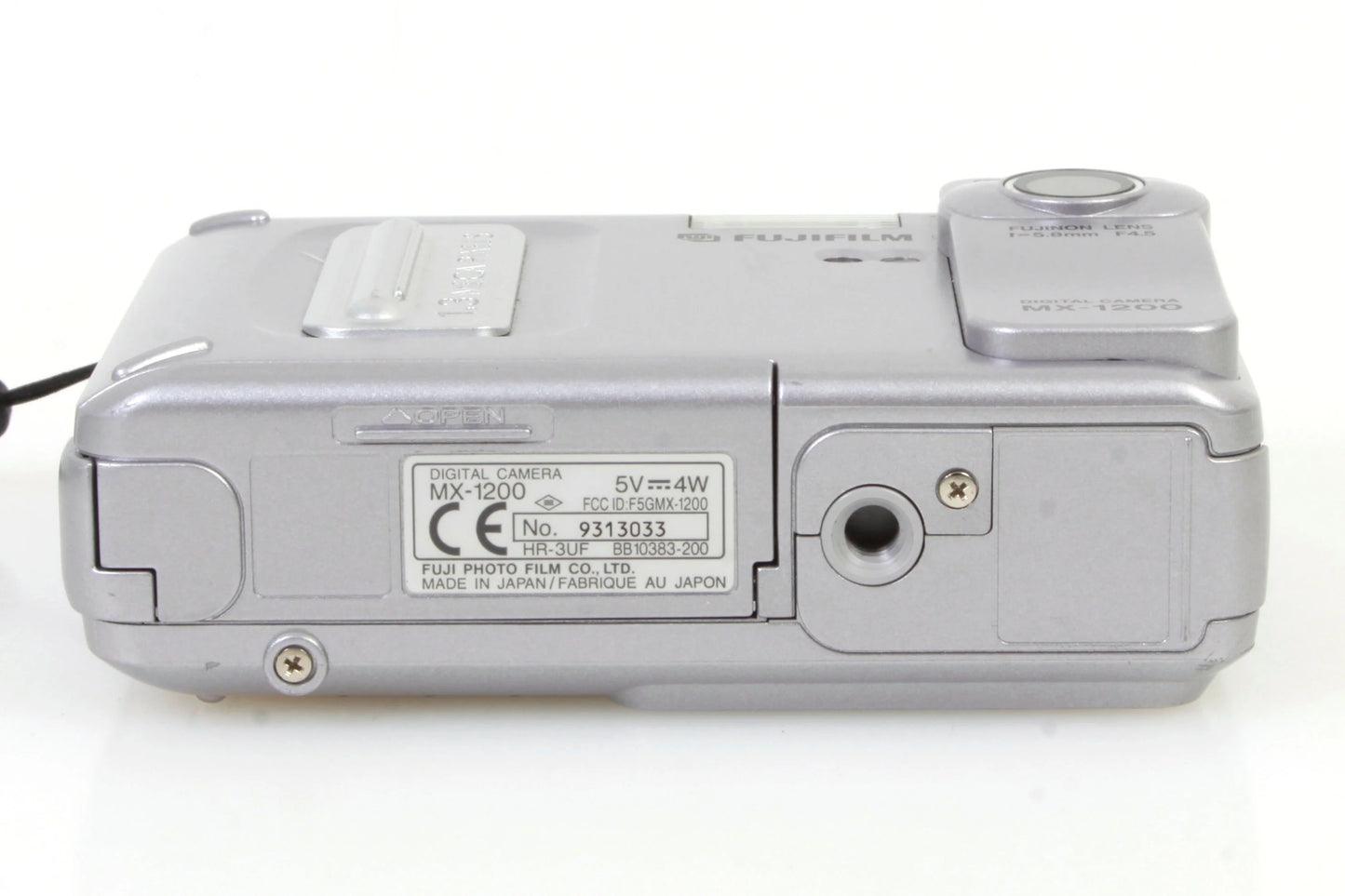 FujiFilm 1.3 Megapixel Camera w/ Memory Card/Manual/Strap/Battery