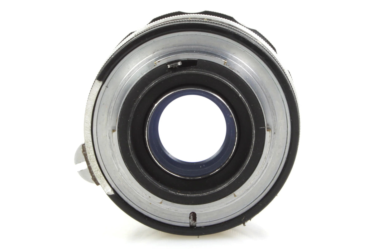 Nikon Nikkor 105mm 2.5 Prime Portrait Lens