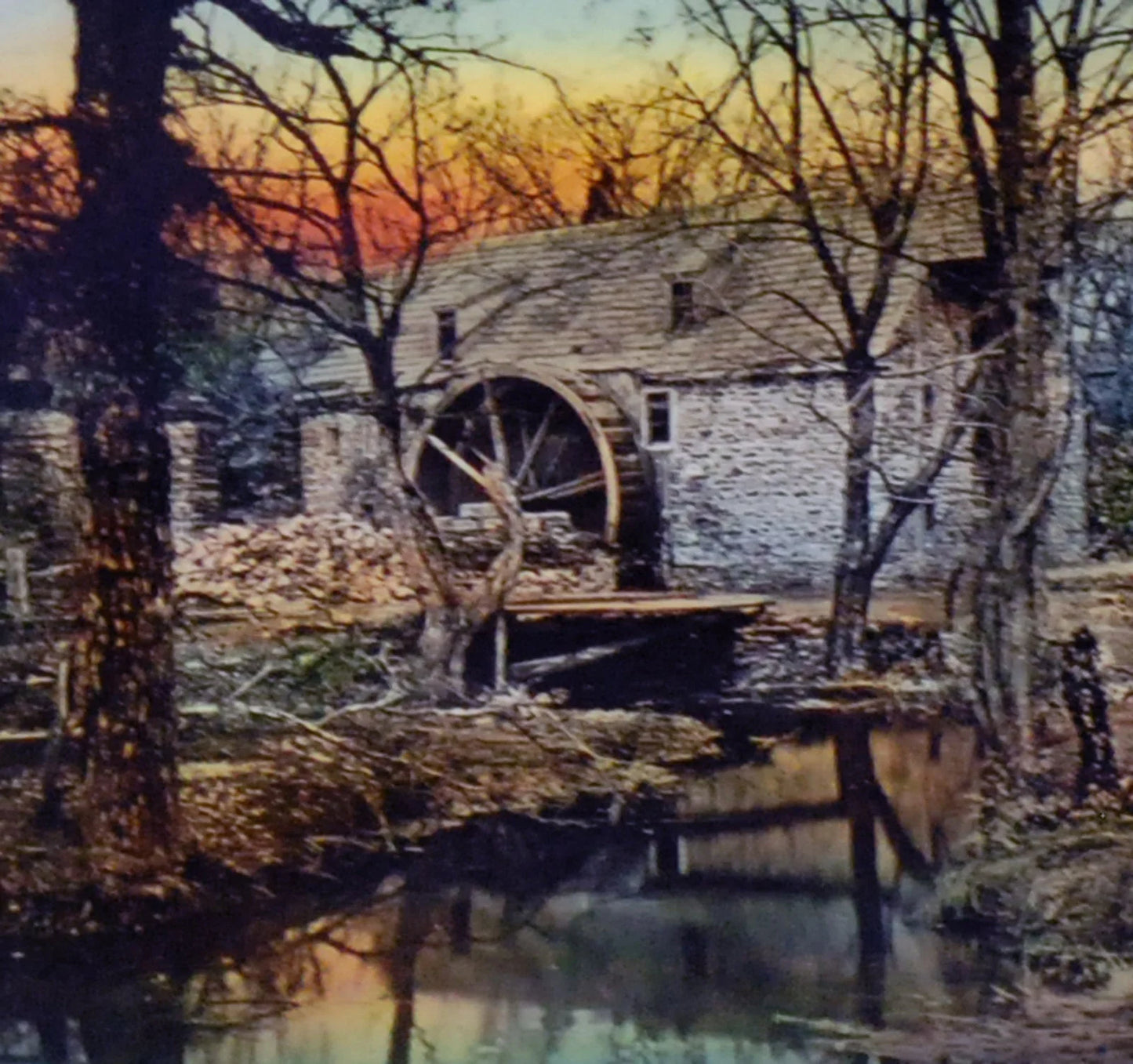OLD MILLS FARM BEAUTIFUL SCENERY, HAND TINTED ANTIQUE PHOTO ON GLASS