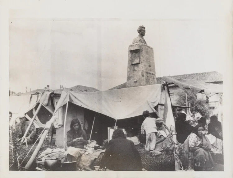 1949 PHOTO OF EVACUEES LIVING IN TENTS IN MAIN SQUARE AFTER EARTHQUAKE - ECUADOR