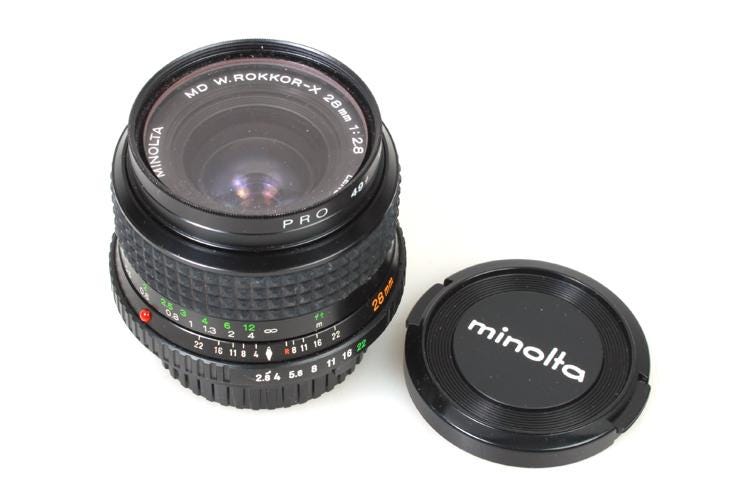 Minolta MD Rokkor 28mm F/2.8 Wide Angle Lens w/ Hood, Manual, Filter