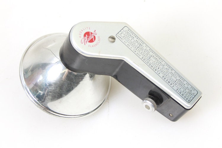Art Deco Camera w Flash
