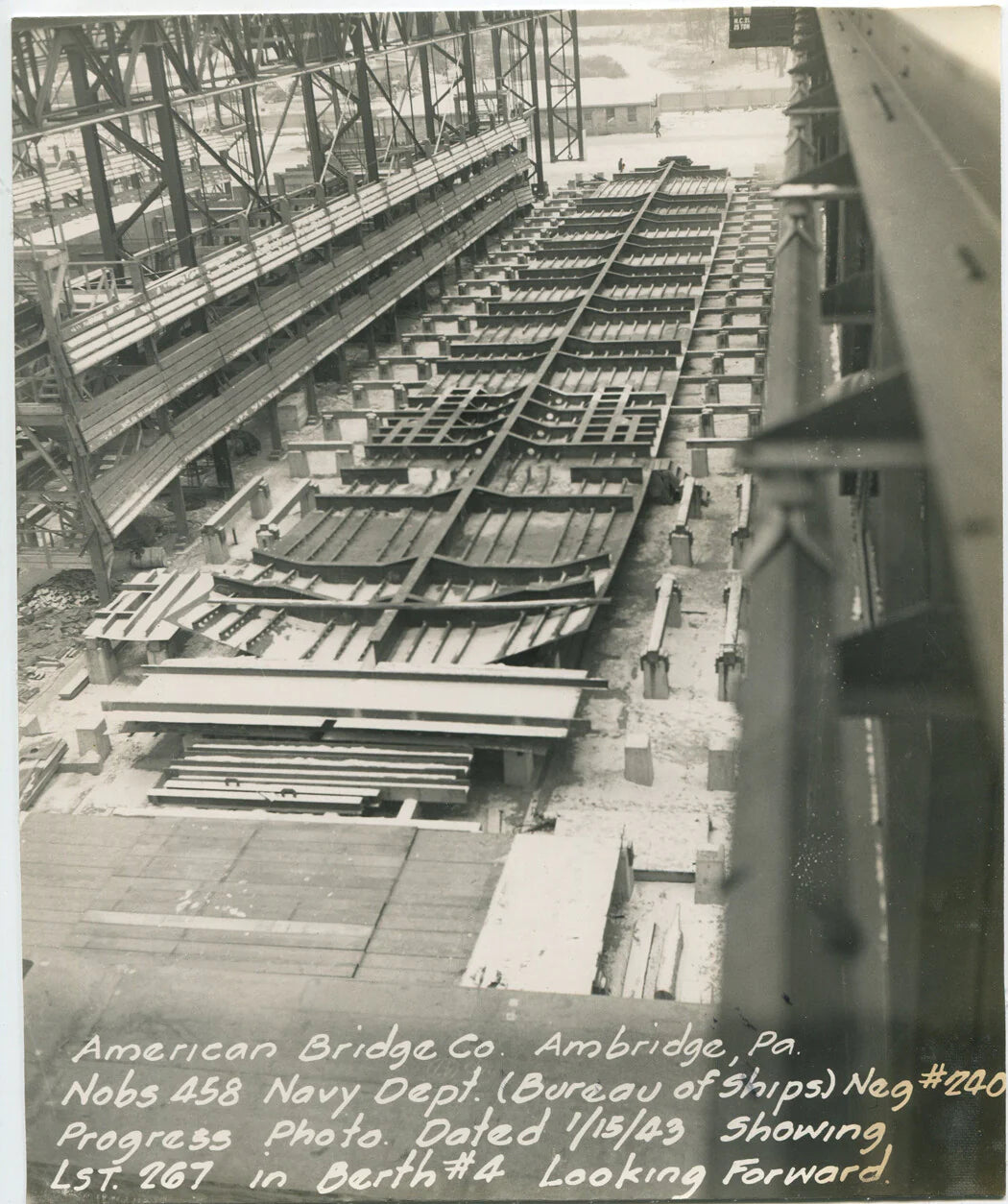U.S. NAVY USS LST 267, CLASS TANK LANDING SHIP, WWII. AMERICAN BRIDGE CO.