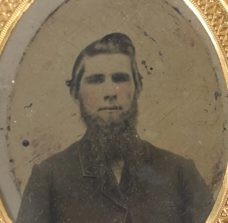 PORTRAIT OF YOUNG MAN W/ WELL STYLED HAIR LONG BEARD - IN HALF CASE