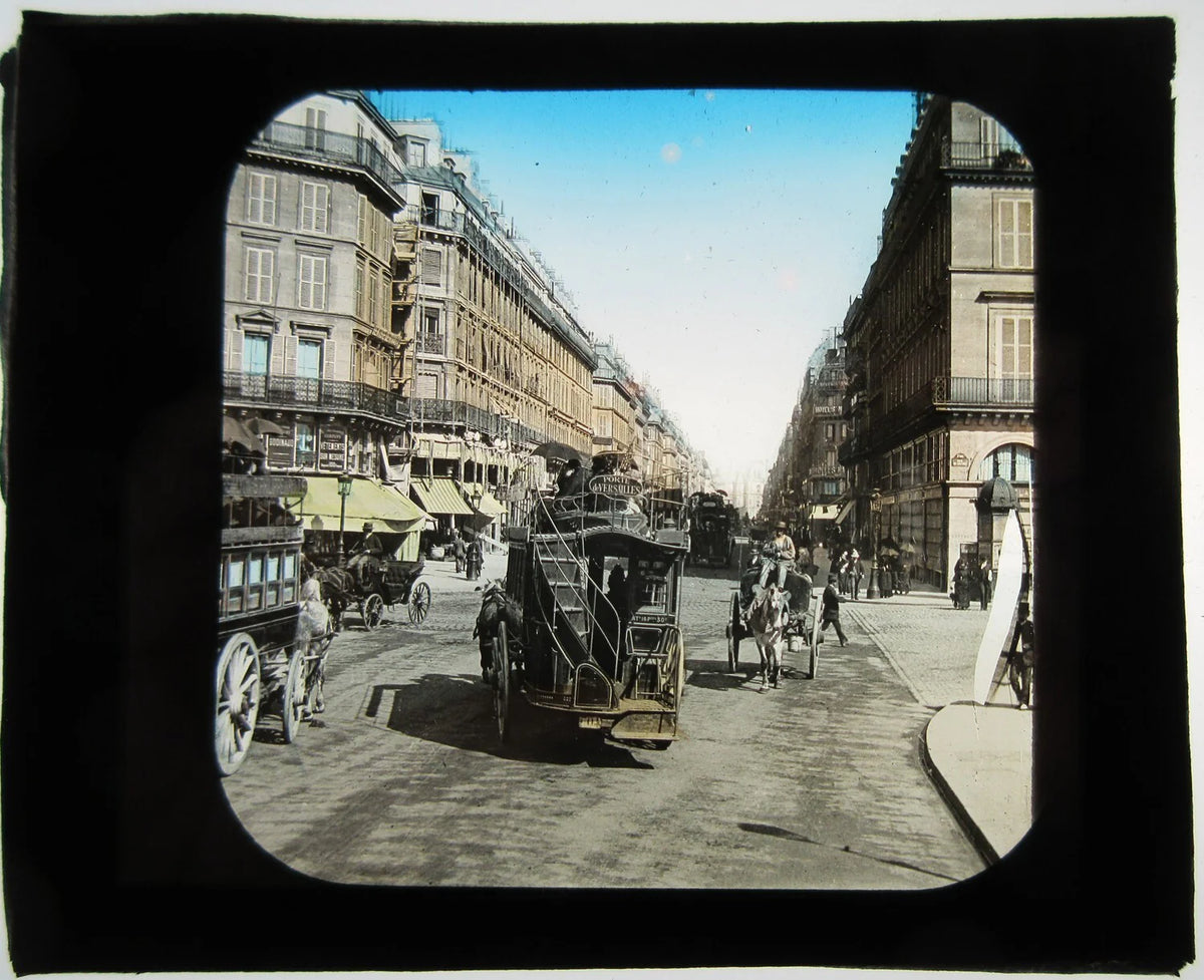 PARIS STREET SCENE, HORSE/WAGON/CARRIAGE. HAND COLORED PHOTO ON GLASS.