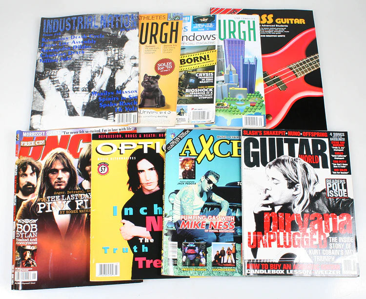 MISCELLANEOUS MAGAZINE COLLECTION, LOT OF 9, MIXED LOT