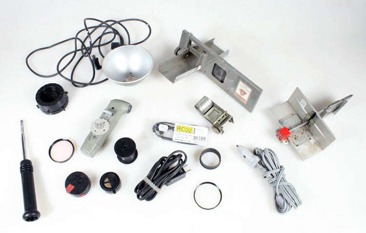MISC PHOTO EQUIPMENT LOT