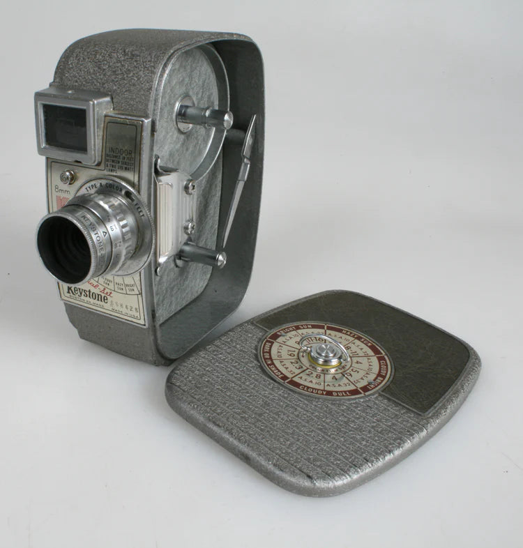ART DECO 8MM CINE CAMERA SOLD AS IS