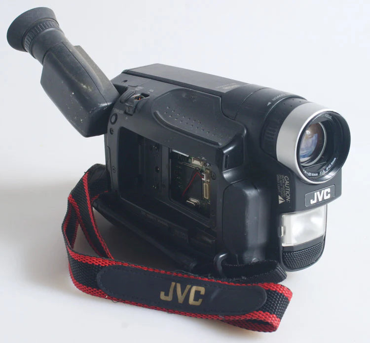 JVC VHS CAMCORDER FOR PARTS