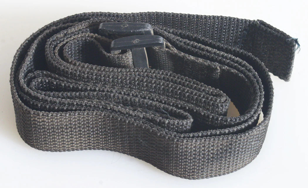 BLACK CAMERA STRAP