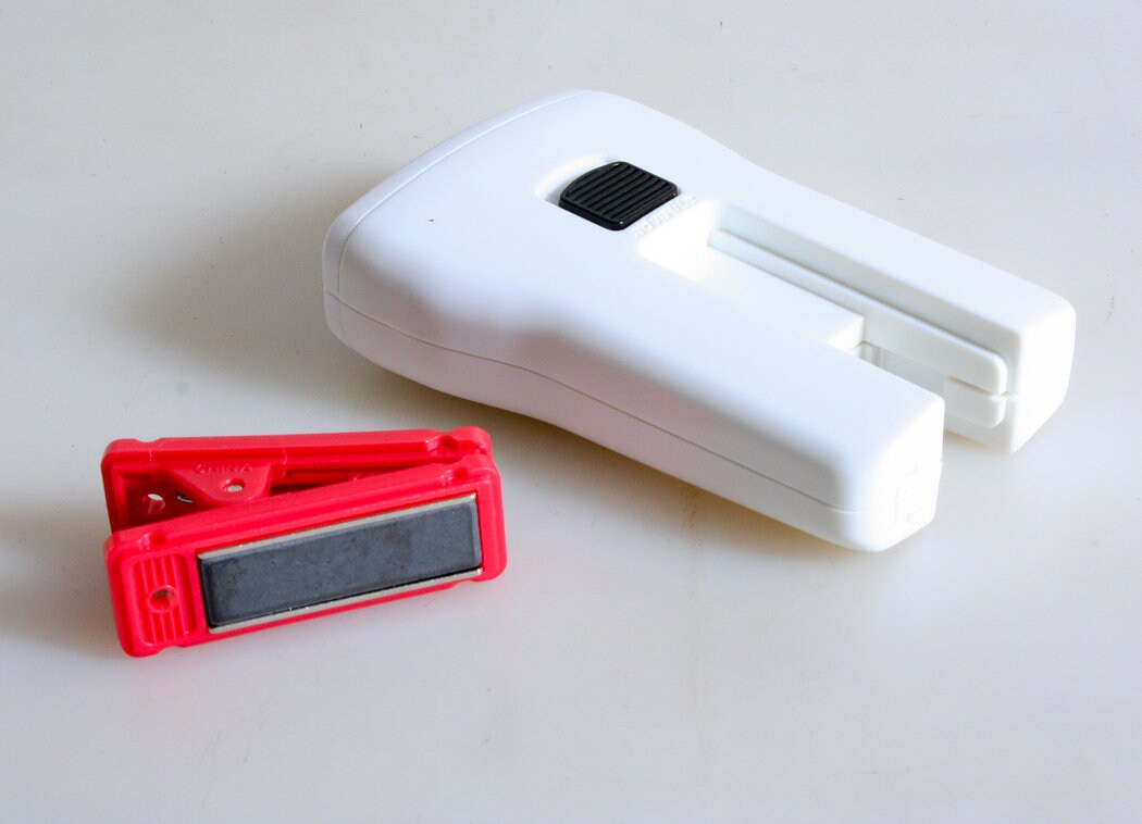 Canon Magnetic Flash Light