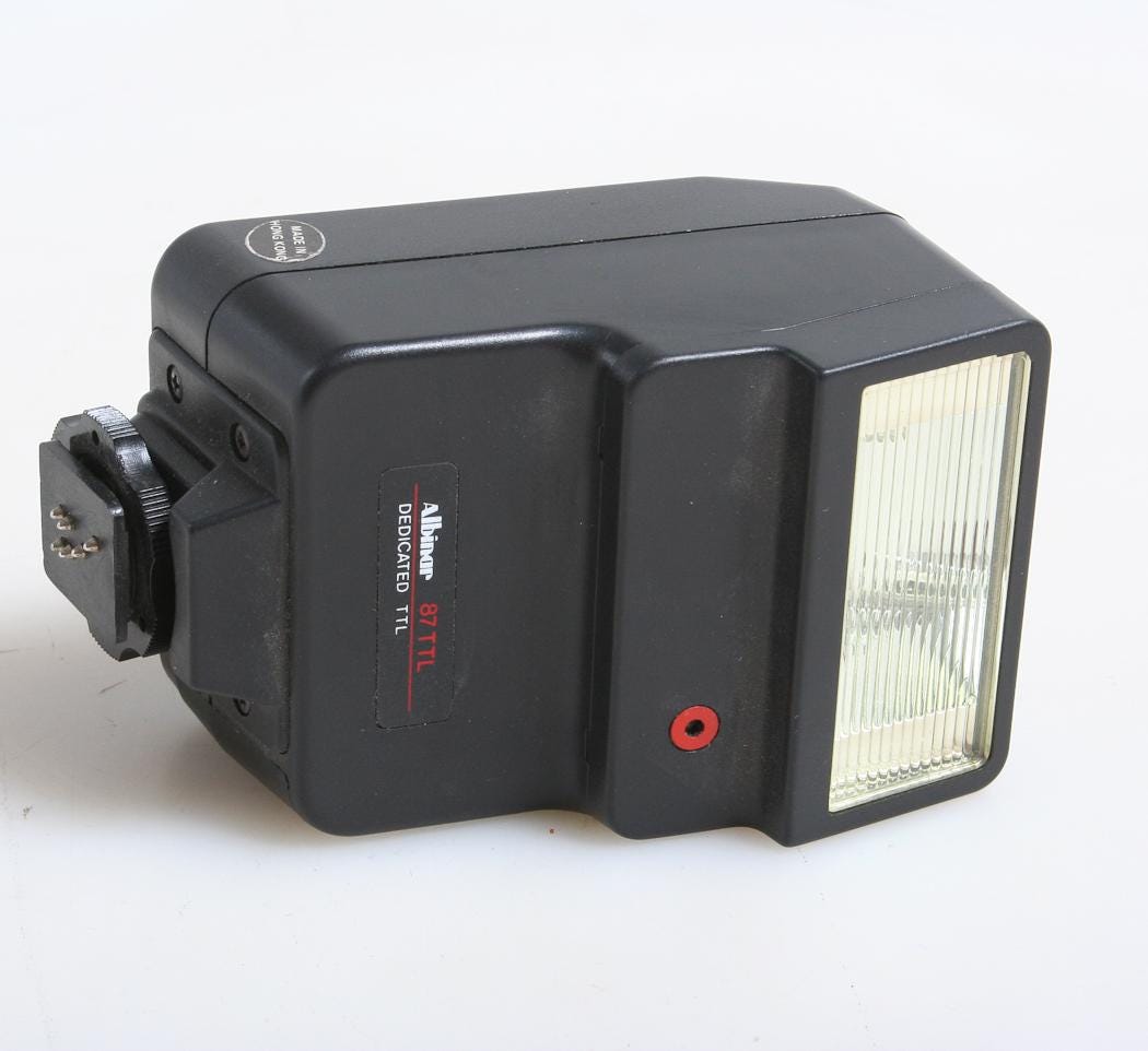 Albinar 87 Ttl Dedicated Flash Brand