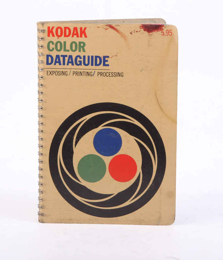 COLOR DATA GUIDE DARKROOM PROCESSING PHOTOS 1976 4TH EDITION KODAK BOOK