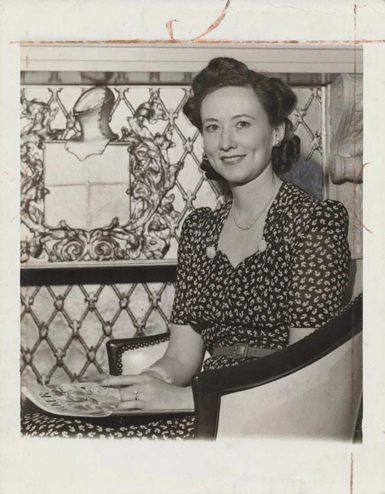 1941 PHOTO OF WIFE OF NEW YORK DISTRICT ATTORNEY