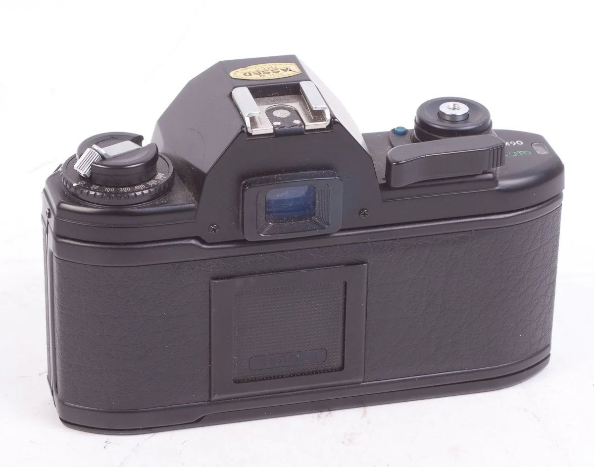 NIKON EM 35MM SLR Film Camera, New Battery and Body Cap