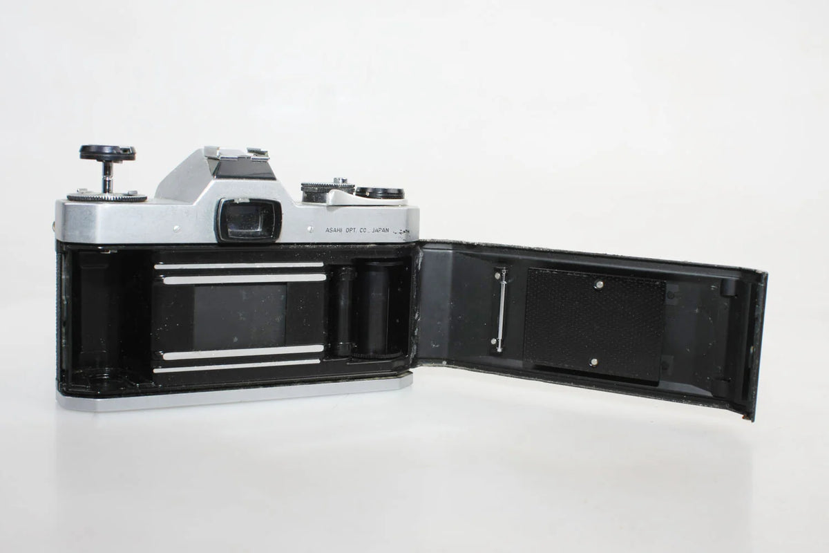 Asahi Pentax SP II Body, FOR PARTS, Shutter Works