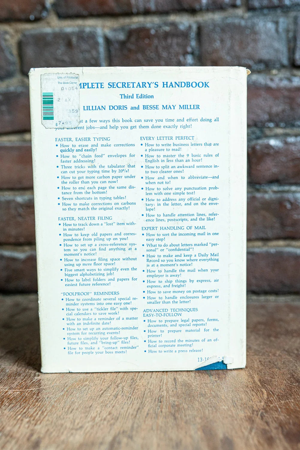 Complete Secretarys Handbook - Third Edition - Hardcover
