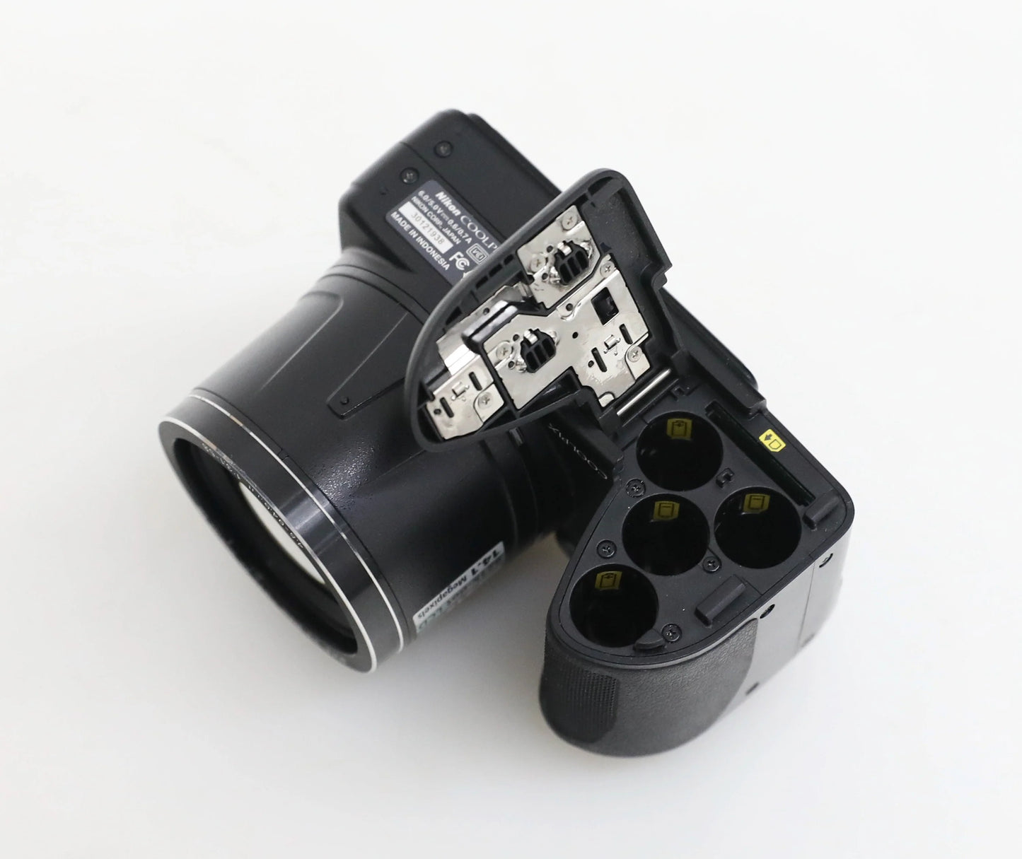 2010 Nikon Coolpix L120 Digital Camera in Original Box - WORKS