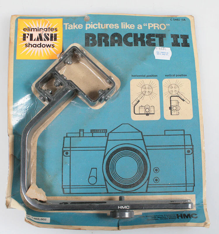 VINTAGE FLASH CAMERA BRACKET, METAL, NEW OLD STOCK