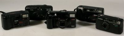 SET OF 5, KODAK, CANON, NIKON AND MINOLTA POINT AND SHOOT CAMERAS, FOR PARTS