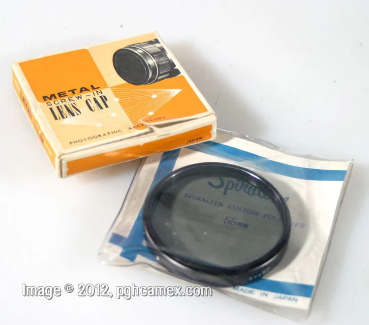 55MM POLARIZING FILTER AND METAL SCREW-IN LENS CAP