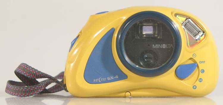 MINOLTA VECTIS GX-4 UNDERWATER APS POINT AND SHOOT CAMERA