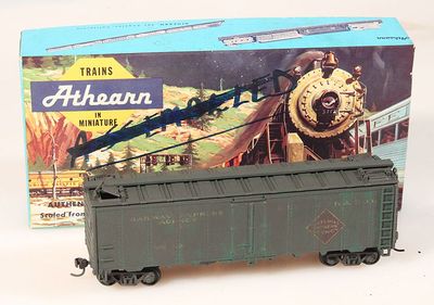 ATHEARN,RWY EXPRESS REFRIGERATOR CAR, W/BOX