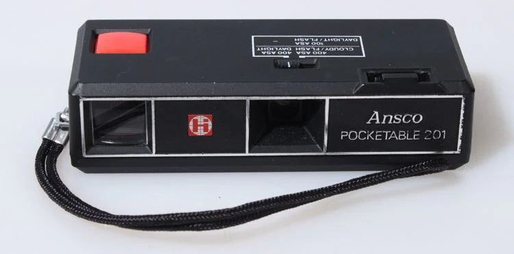 ANSCO POCKETABLE 201 VINTAGE POINT AND SHOOT W/WRIST STRAP