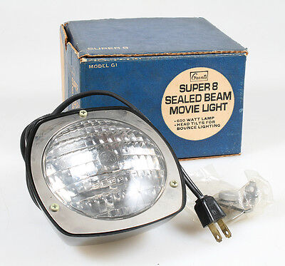 MOVIE LIGHT 650 WATTS SUPER 8 SEALED BEAM W/ORIGINAL PACKAGING, WORKS