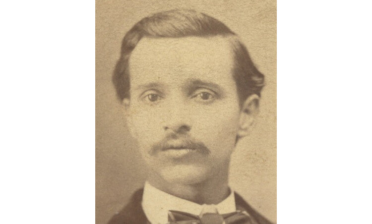 CDV STUDIO PORTRAIT MAN FROM MACON, GA, BY PUGH GRAPHIC BACK