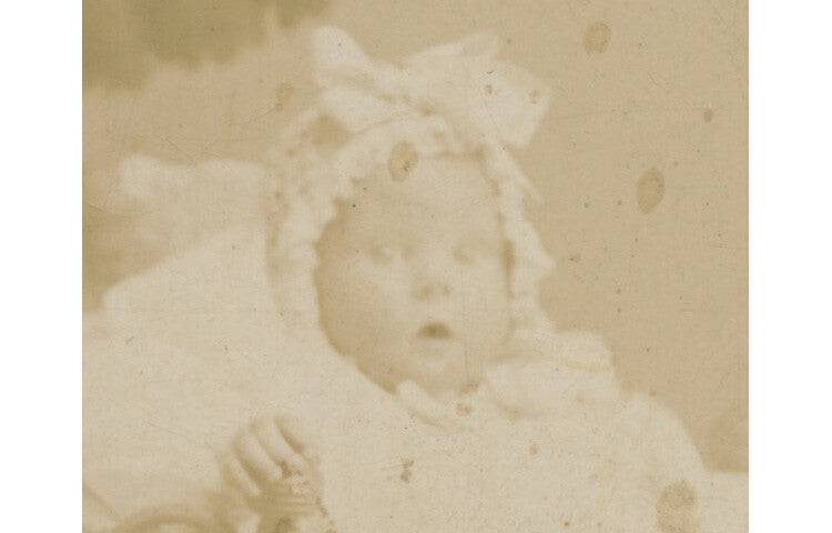 WESTBY, WIS, PHOTO BABY IN GREAT CARRIAGE BUGGY W/ UMBRELLA