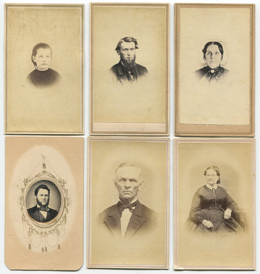 VERY EARLY CDV, FAMILY GROUP. 6 SET. RARE.