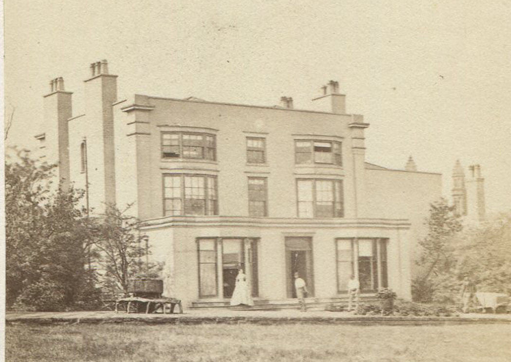 ARCHITECTURAL. RARE STYLE OF 19TH CENTURY BUILDING. CDV.