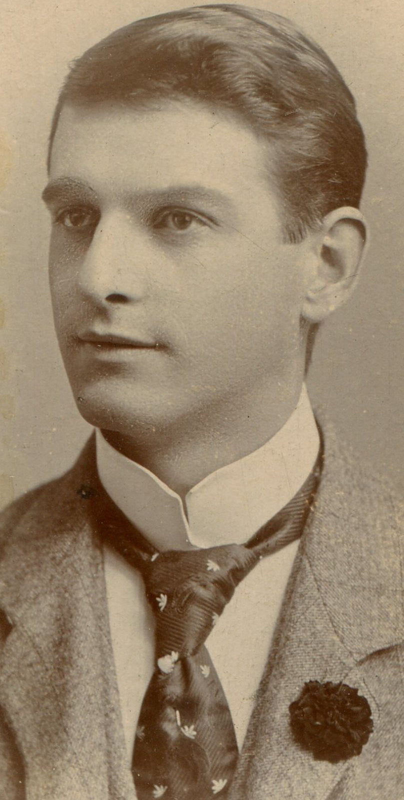 FASHION FORWARD YOUNG MAN. BLACK BOUTONNIERE, COOL TIE. CDV. CANTERBURY, ENGLAND
