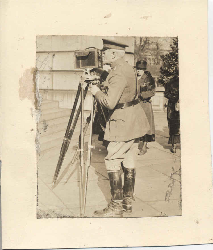 PHOTO OF GENERAL JOHN BLACK JACK PERSHING W/ VINTAGE MOVIE CAMERA