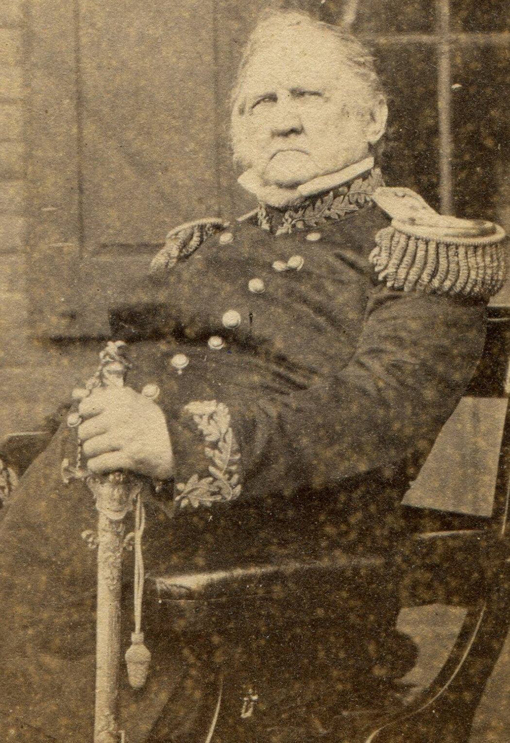 CIVIL WAR  GENERAL SCOTT WITH SWORD. CDV.