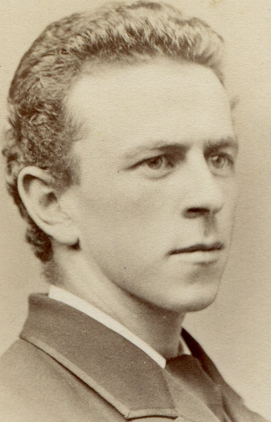 VERY HANDSOME MAN WITH WAVY HAIR. CDV. BOSTON, MASS.