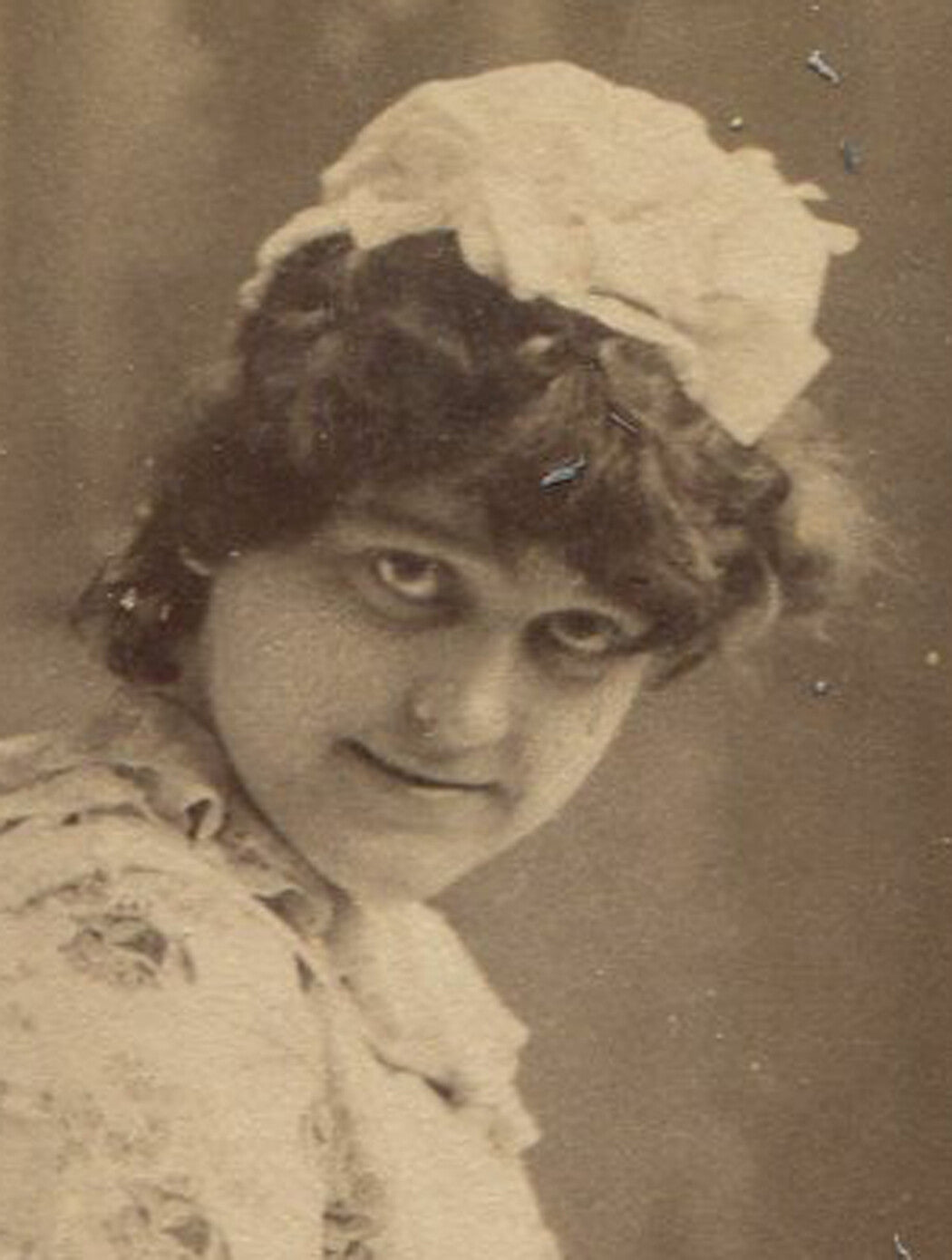 THEATRICAL, ACTRESS NANINE PALMER IN COSTUME. CABINET CARD BY FALK. N.Y.