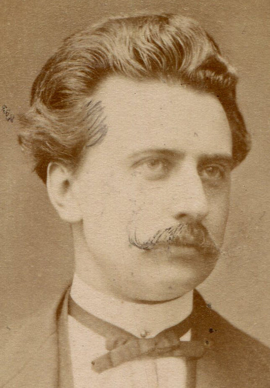 HANDSOME MAN WITH LOVELY HEAD OF HAIR. CDV. GERMANY.