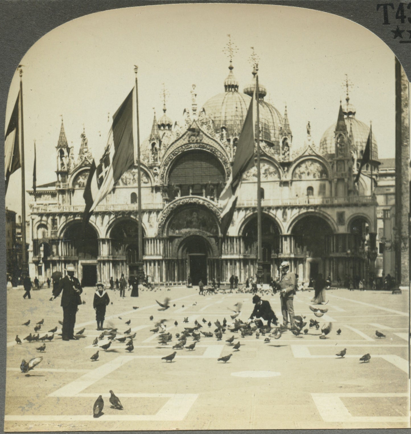 ARCHITECTURE, VENICE, CATHEDRAL EXTERIOR, PHOTO OF ST MARKS