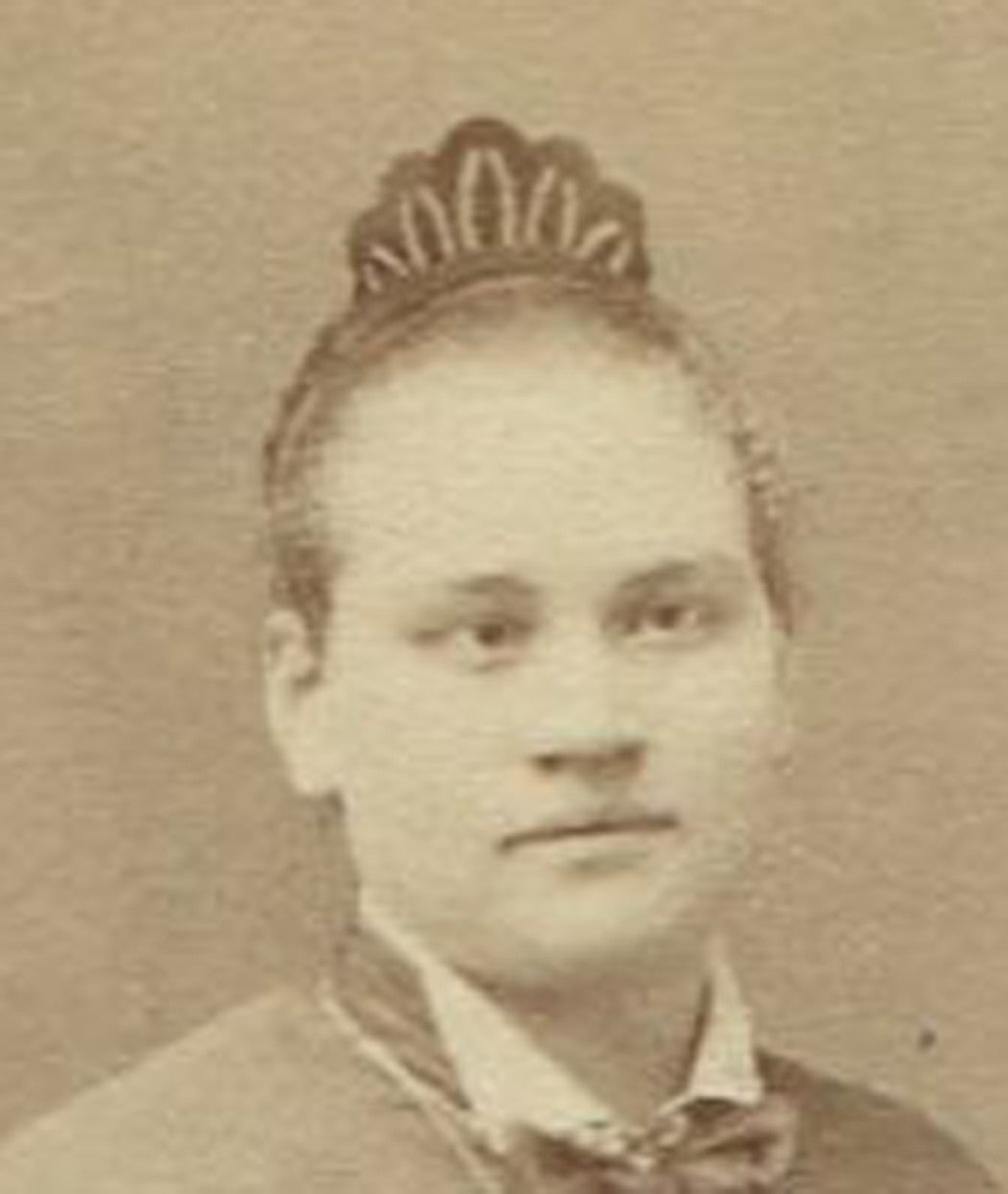 CROSSED EYED WOMAN WEARING TIARA. CDV. ALLEGHENY CITY, PA.