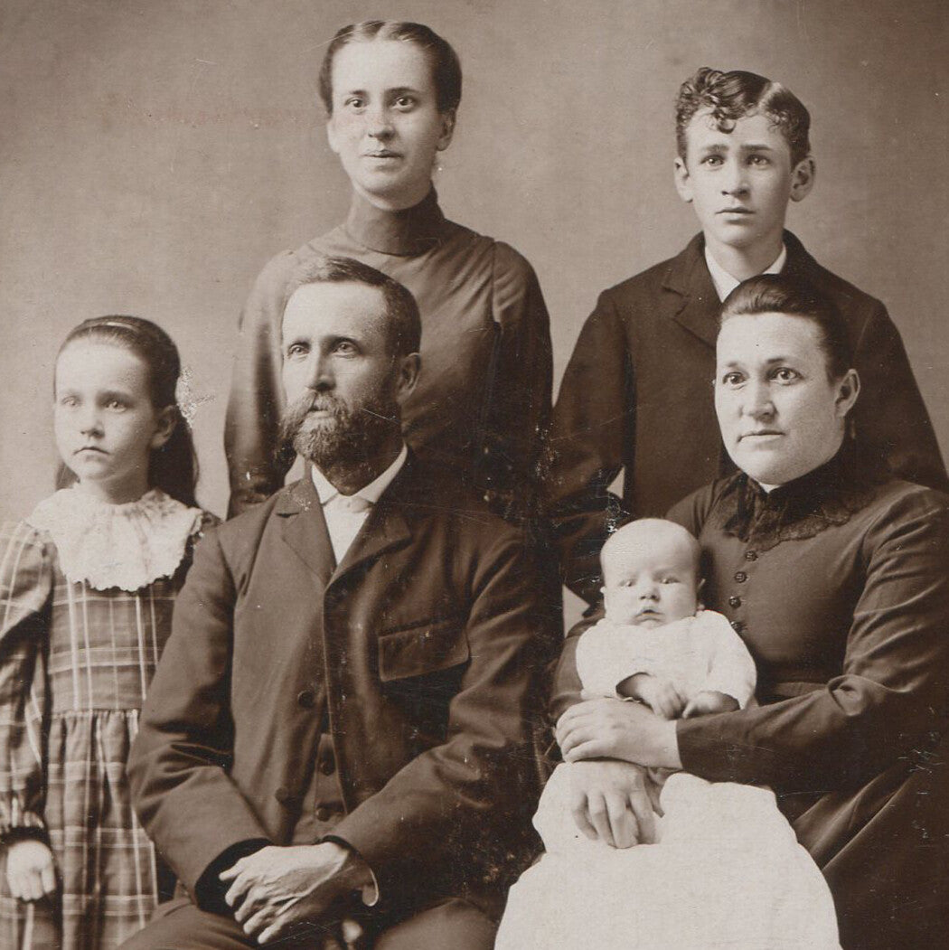 Cabinet Card 1910s Family Portrait, Classic Pose, Sharp Contrast Photo