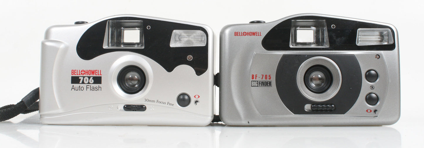 2 BELL 7 HOWELL POINT AND SHOOT CAMERAS