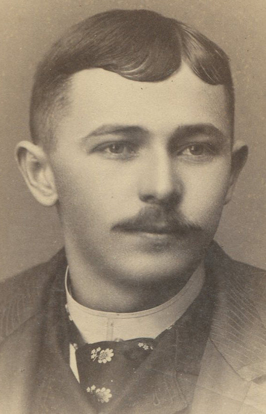 YOUNG MAN WITH SLICK HAIR, MUSTACHE. CABINET CARD. LORAIN, OHIO.