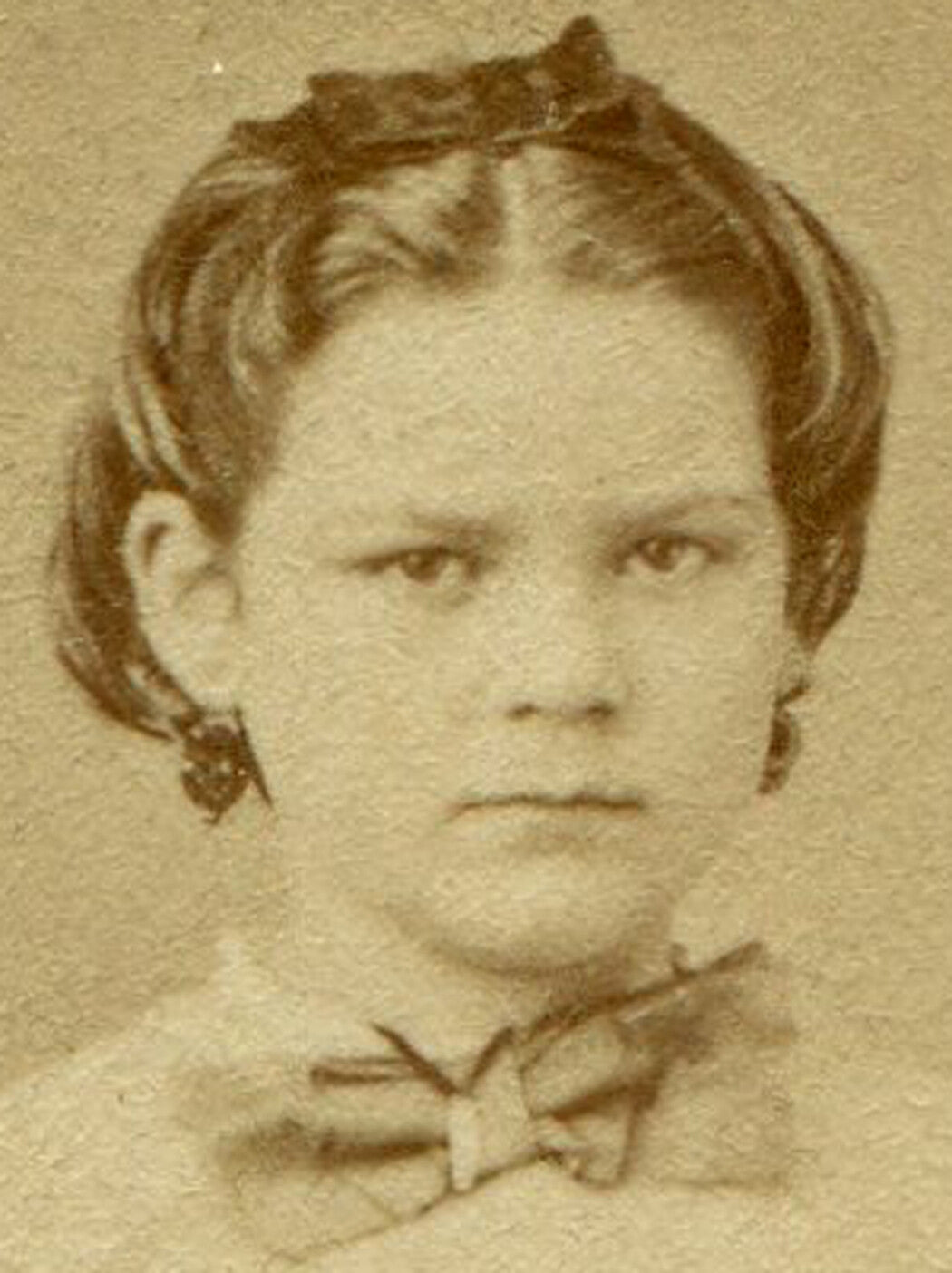 GIRL, STANDING POSE, UNHAPPY FACIAL EXPRESSION. CDV. EASTON, PA.